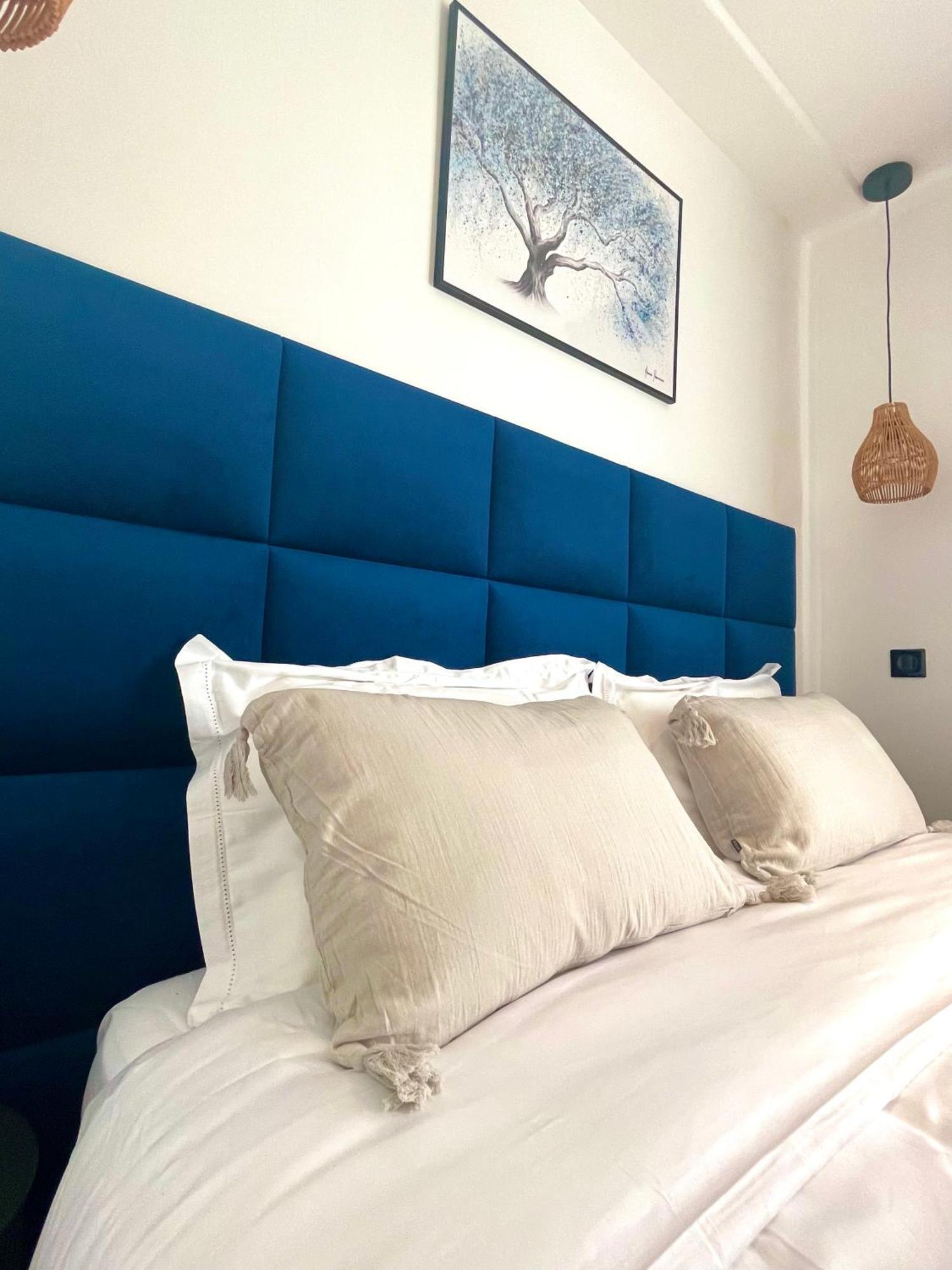 Sous Le Chene Bleu - Appartement Cosy Au Coeur De Digione Esterno foto